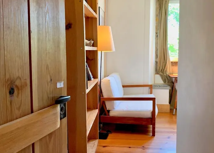 شقة Cozy In The Center - Practical & Comfortable Lisboa